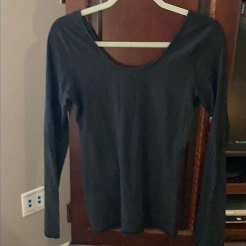 Lululemon black top